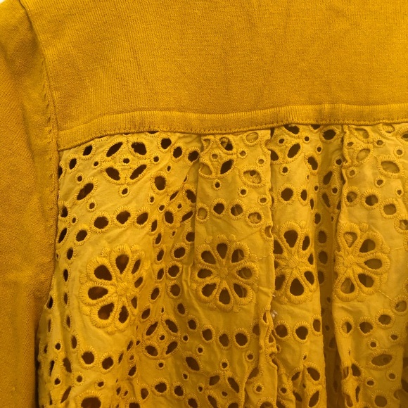 Eyelet back top | Ann Taylor - Picture 4 of 4